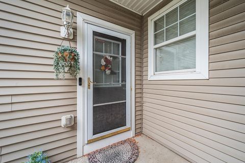 Townhouse For Sale - 4570 Blaylock Way<br/> Dakota County, Inver Grove Heights, MN 55076