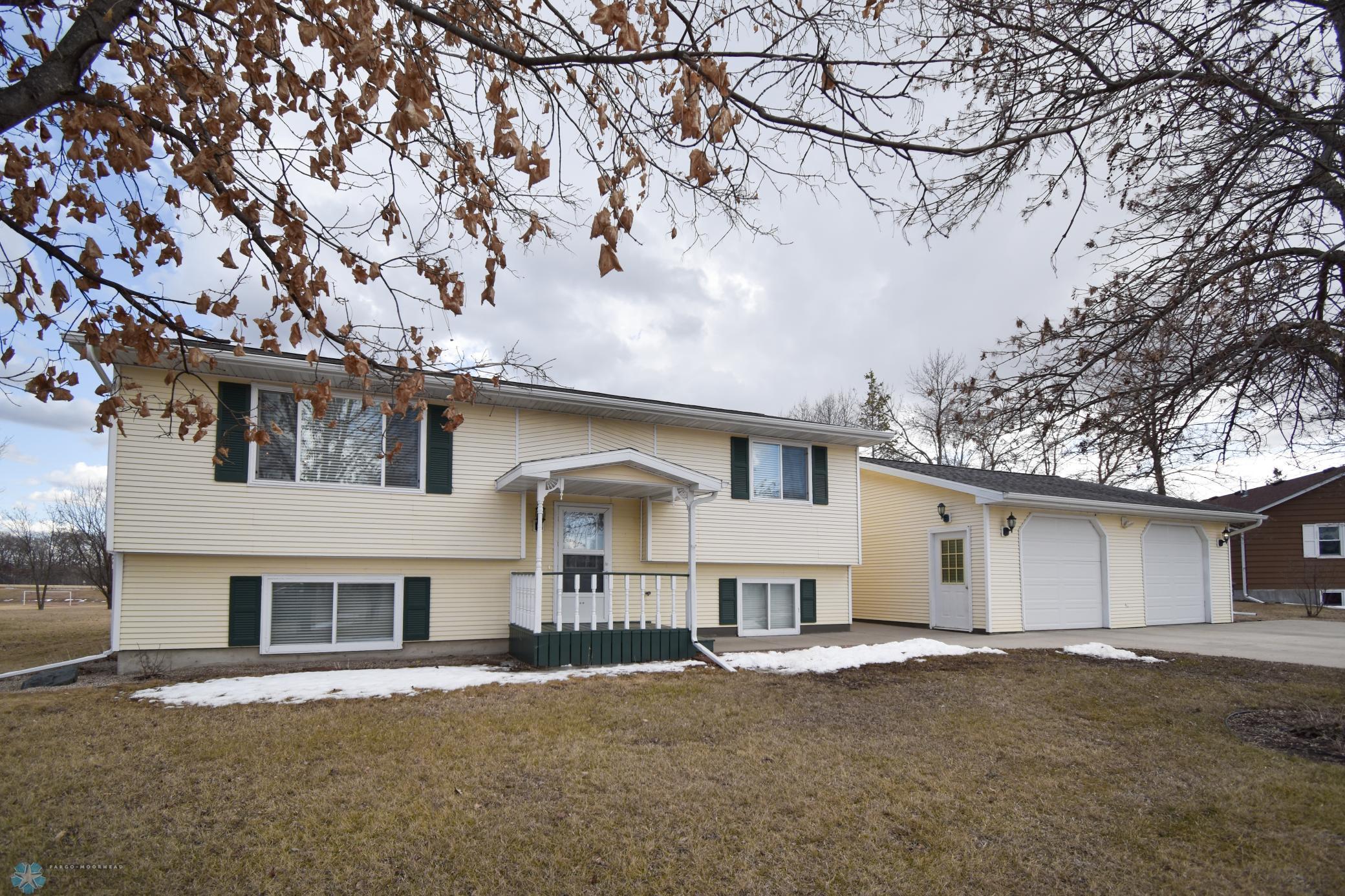 609 Broadway Avenue, Detroit Lakes, Minnesota image 2