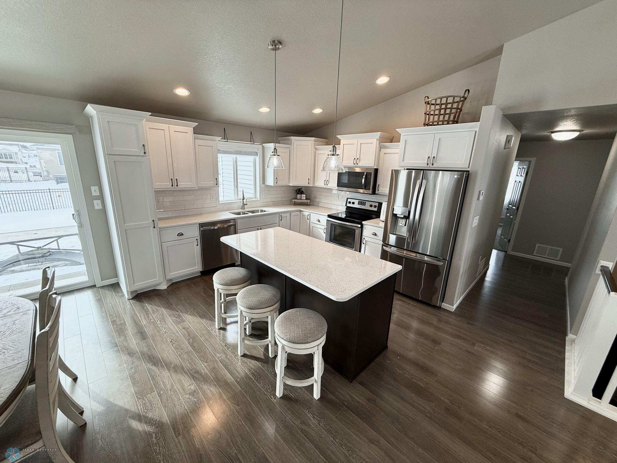6638 57th Avenue, Fargo, North Dakota image 35