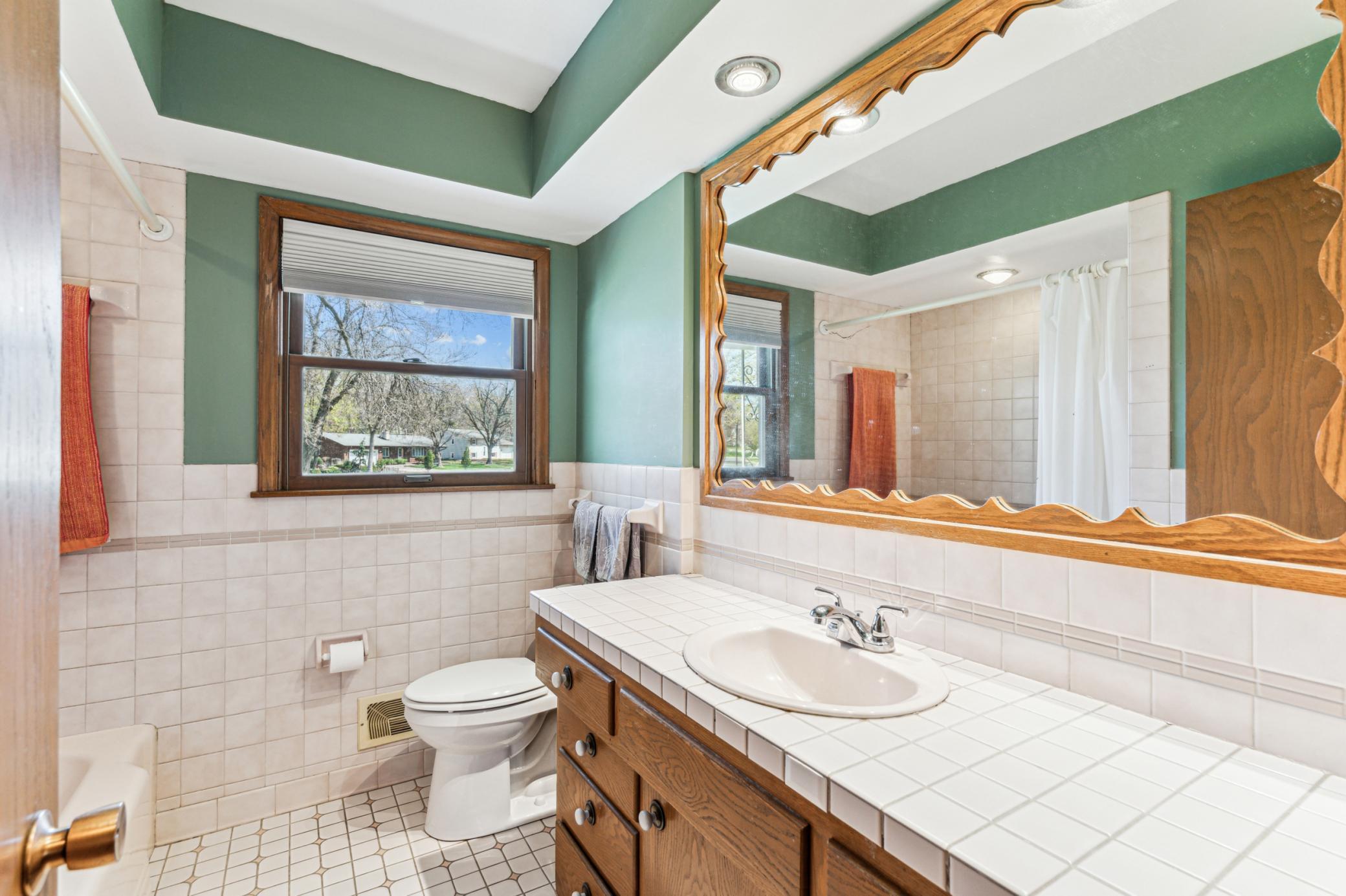 6260 Jupiter Road, Fridley, Minnesota image 11
