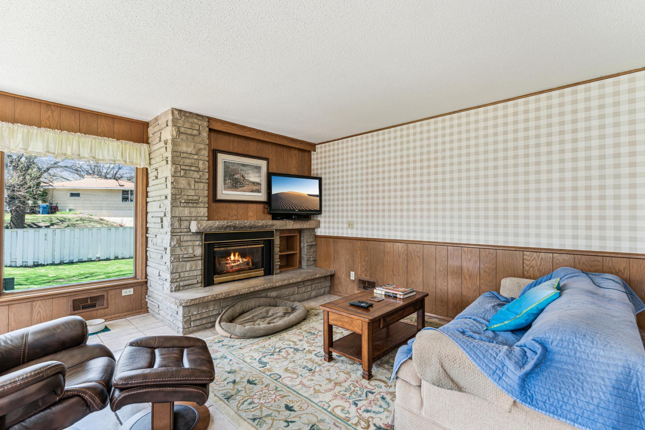 6260 Jupiter Road, Fridley, Minnesota image 3