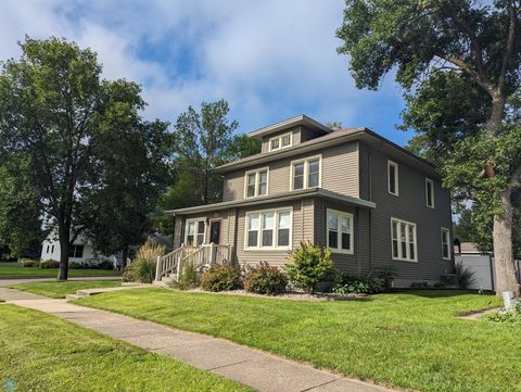 Homes For Sale - 612 Forest Street<br/> Ransom County, Lisbon, ND 58054