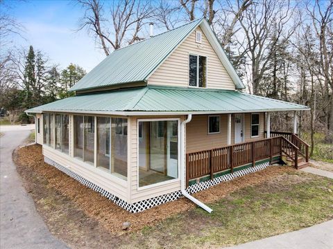 Homes For Sale - 14855 Oakhill Road<br/> Washington County, Scandia, MN 55073