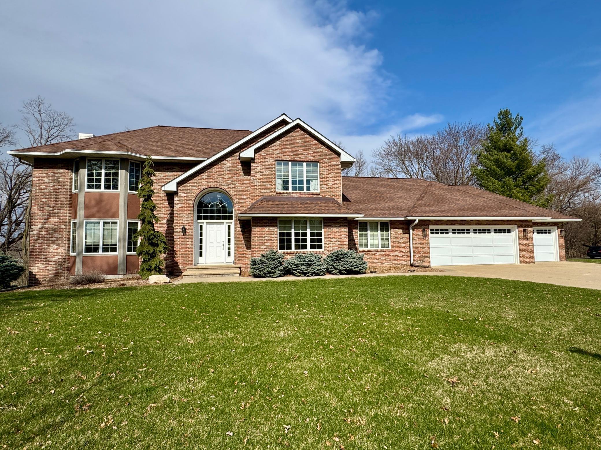 2108 9th Place, Austin, Minnesota image 1