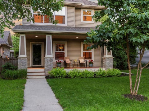 Homes For Sale - 4112 Regent Avenue<br/> Robbinsdale, MN 55422