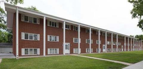 Condo For Sale - 813 N 6th Avenue<br/> Fargo, ND 58102