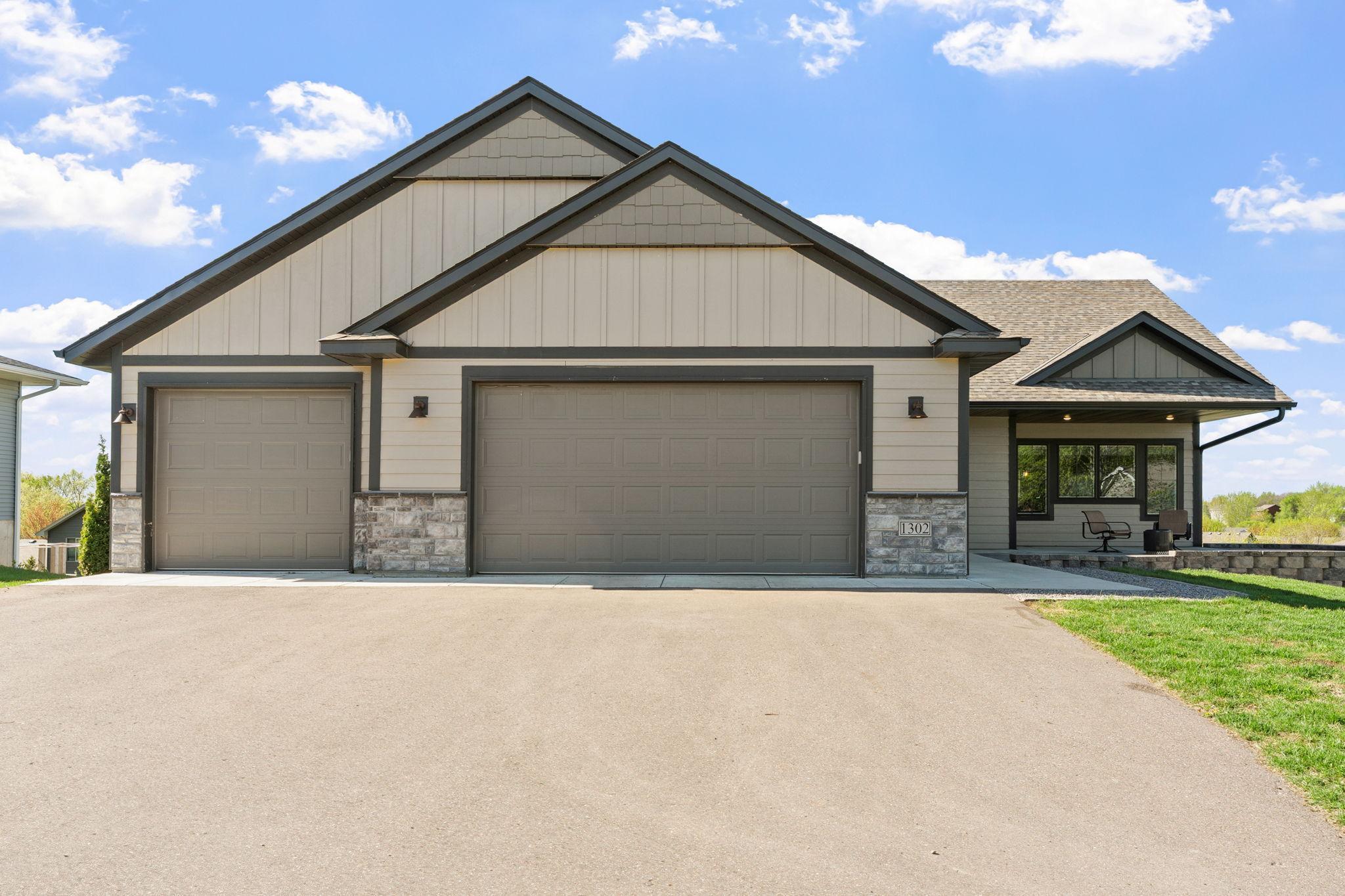 1302 Windrush Road, Buffalo, Minnesota image 1