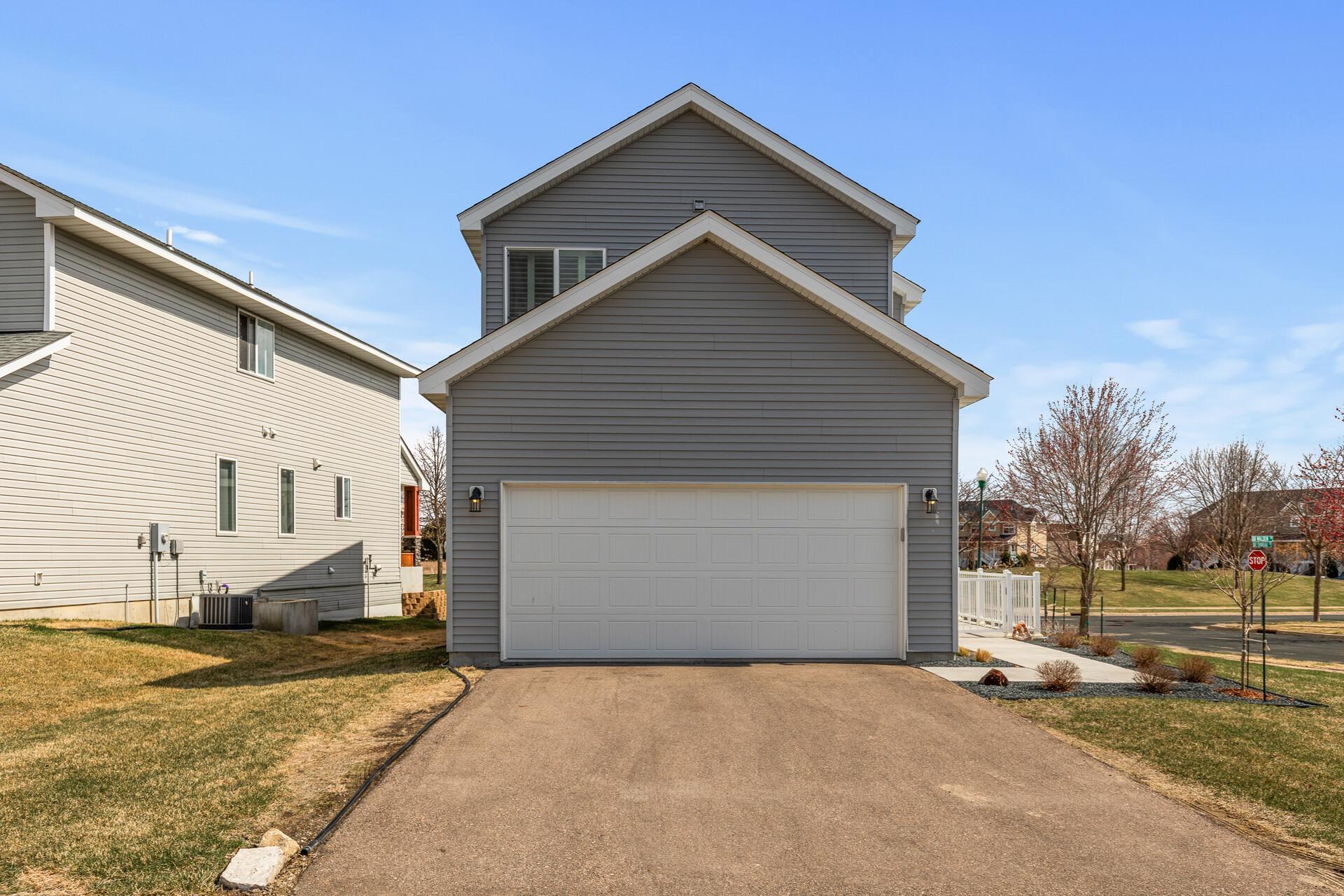 3068 Walden Drive, Chaska, Minnesota image 43