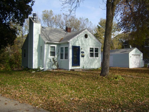 Homes For Sale - 4436 Garrison Lane<br/> Hennepin County, Minneapolis, MN 55424