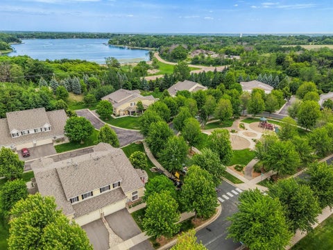 Homes For Sale - 9090 Meadow Way<br/> Victoria, MN 55386