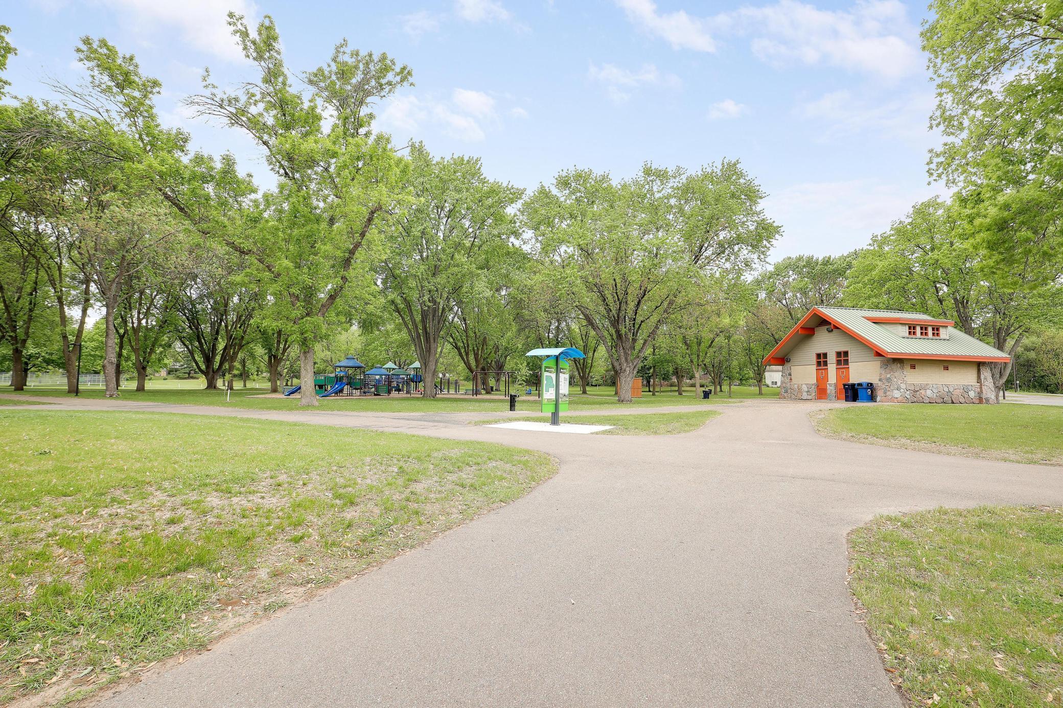 8448 Fairfield Road, Minneapolis, Minnesota image 35