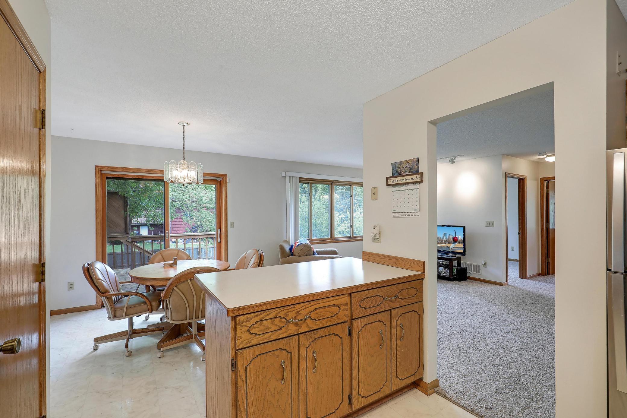 8448 Fairfield Road, Minneapolis, Minnesota image 9