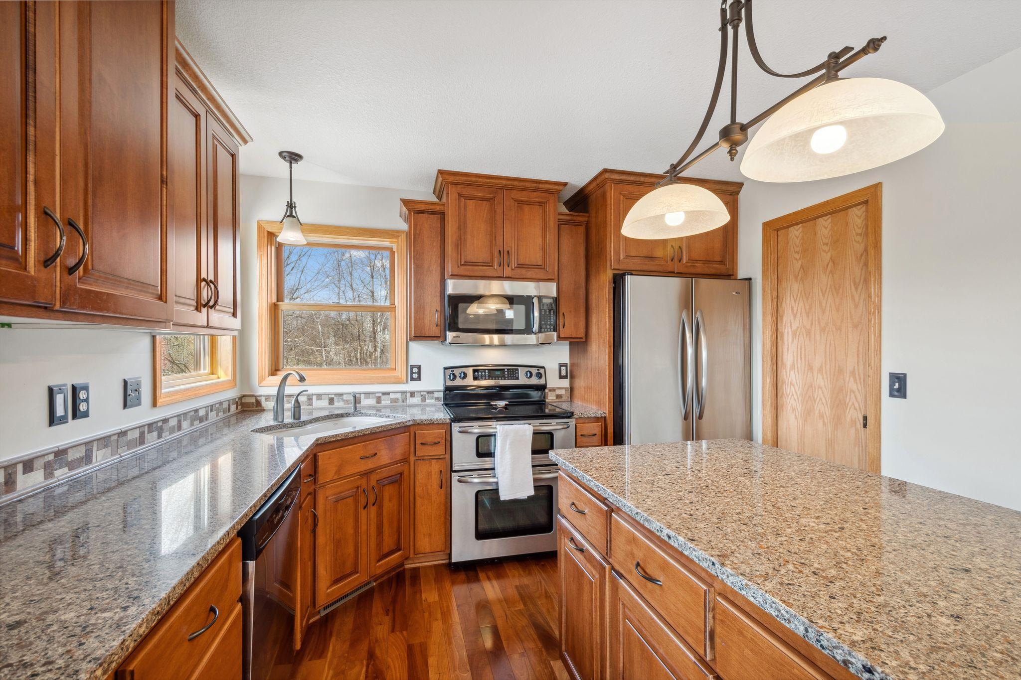 5429 159th Alcove, Hugo, Minnesota image 16