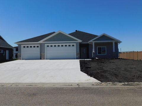 Apartment For Sale - 4203 Pine Parkway<br/> Cass County, Fargo, ND 58104