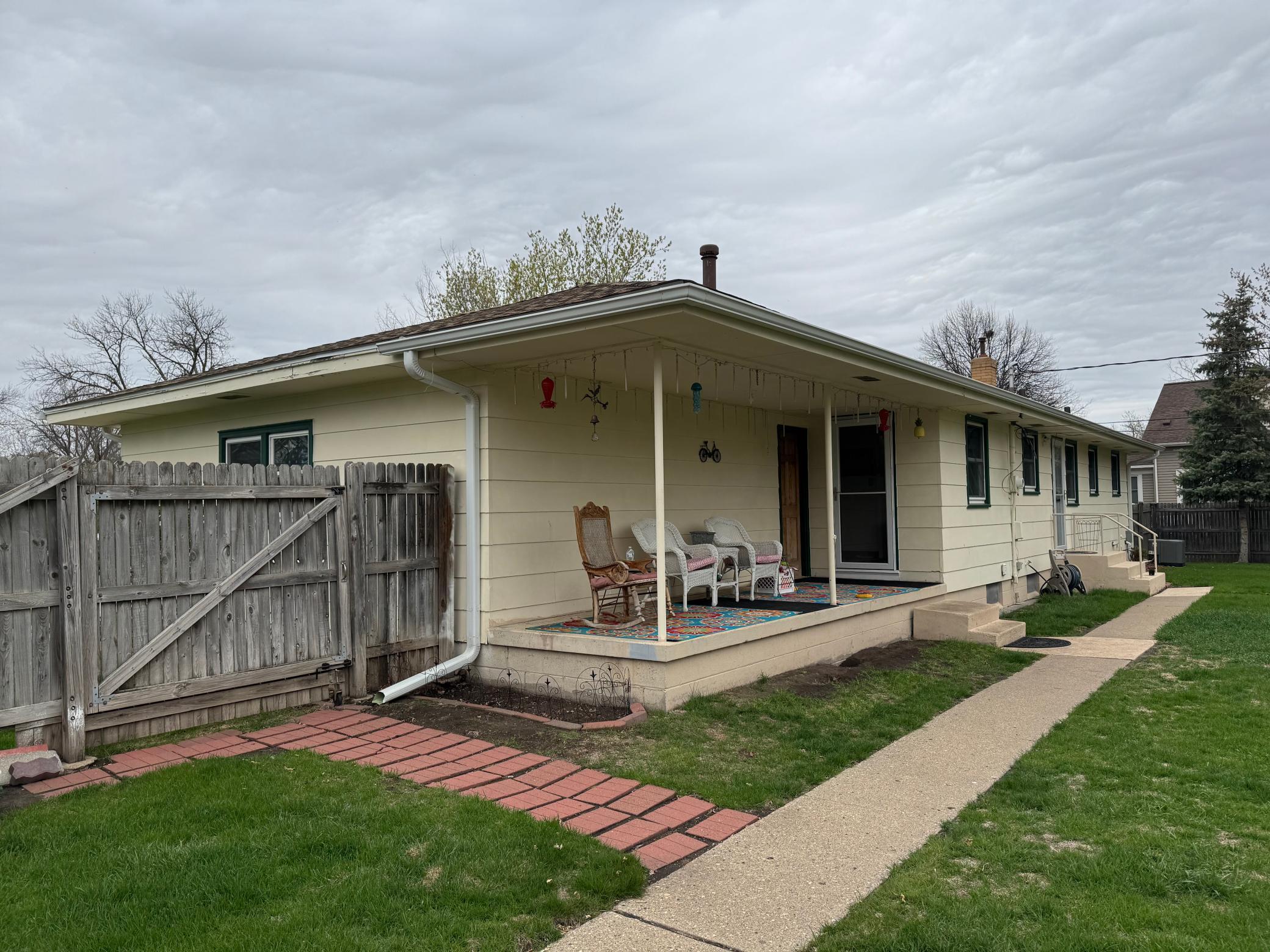 823 Apgar Street, Shakopee, Minnesota image 4
