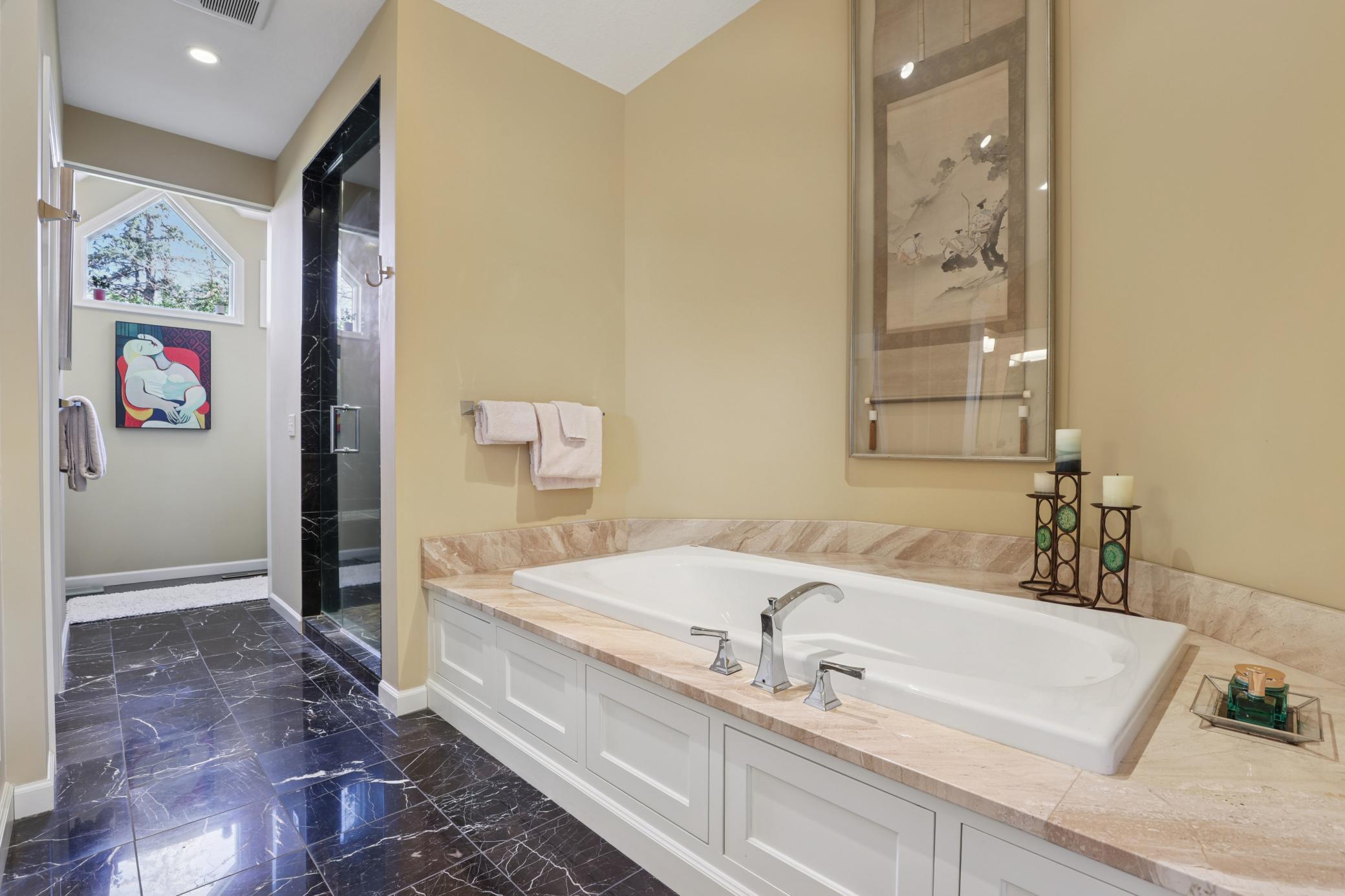 1600 Linner Road, Wayzata, Minnesota image 20