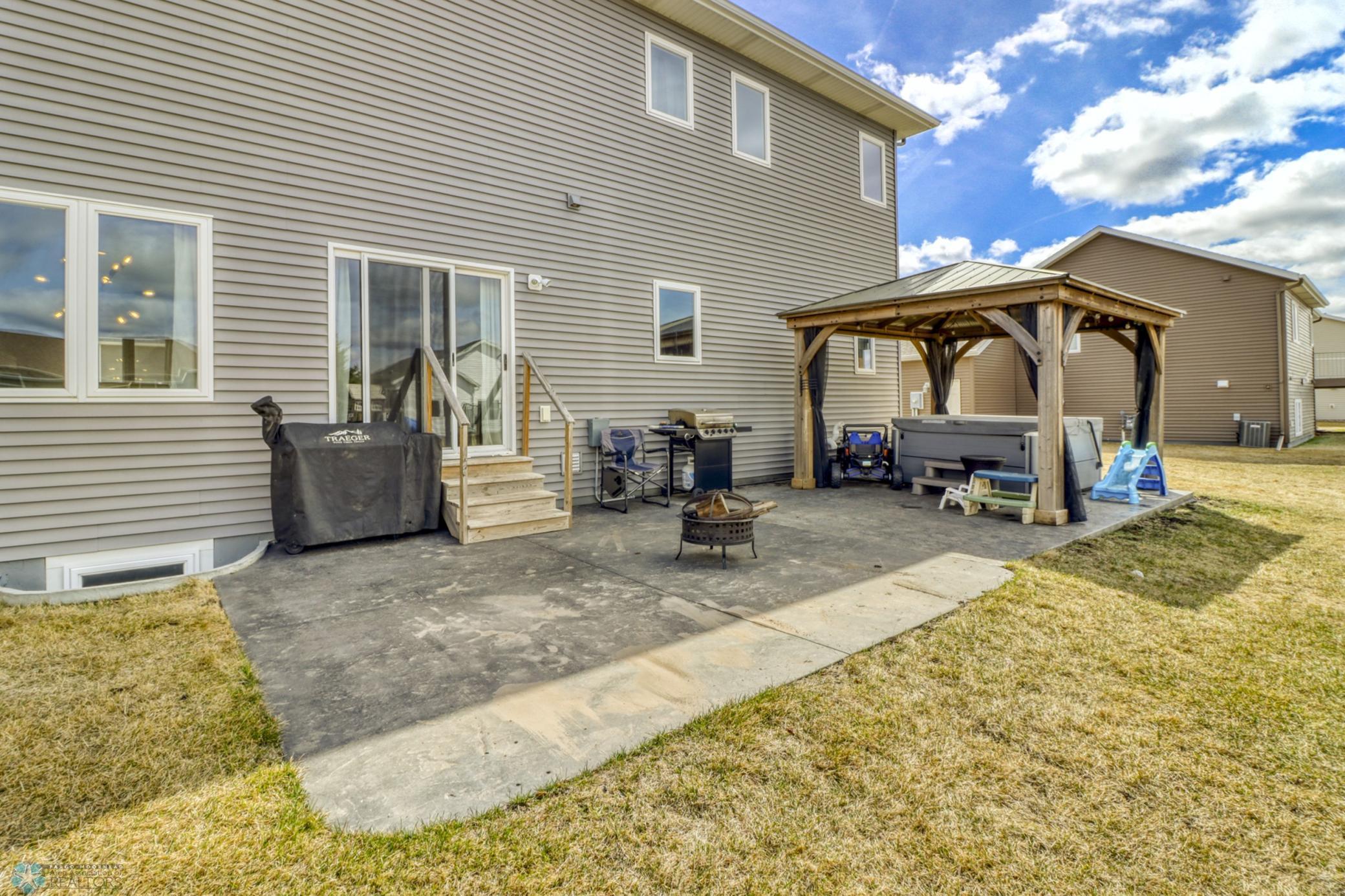 2322 12 Street, West Fargo, North Dakota image 47