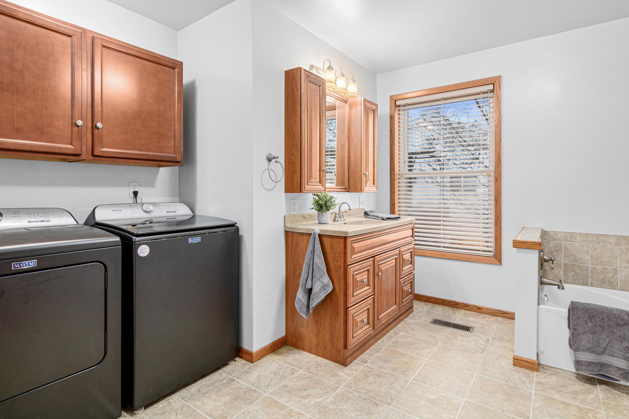 231 S Woodworth Street, Elmwood, Wisconsin image 6