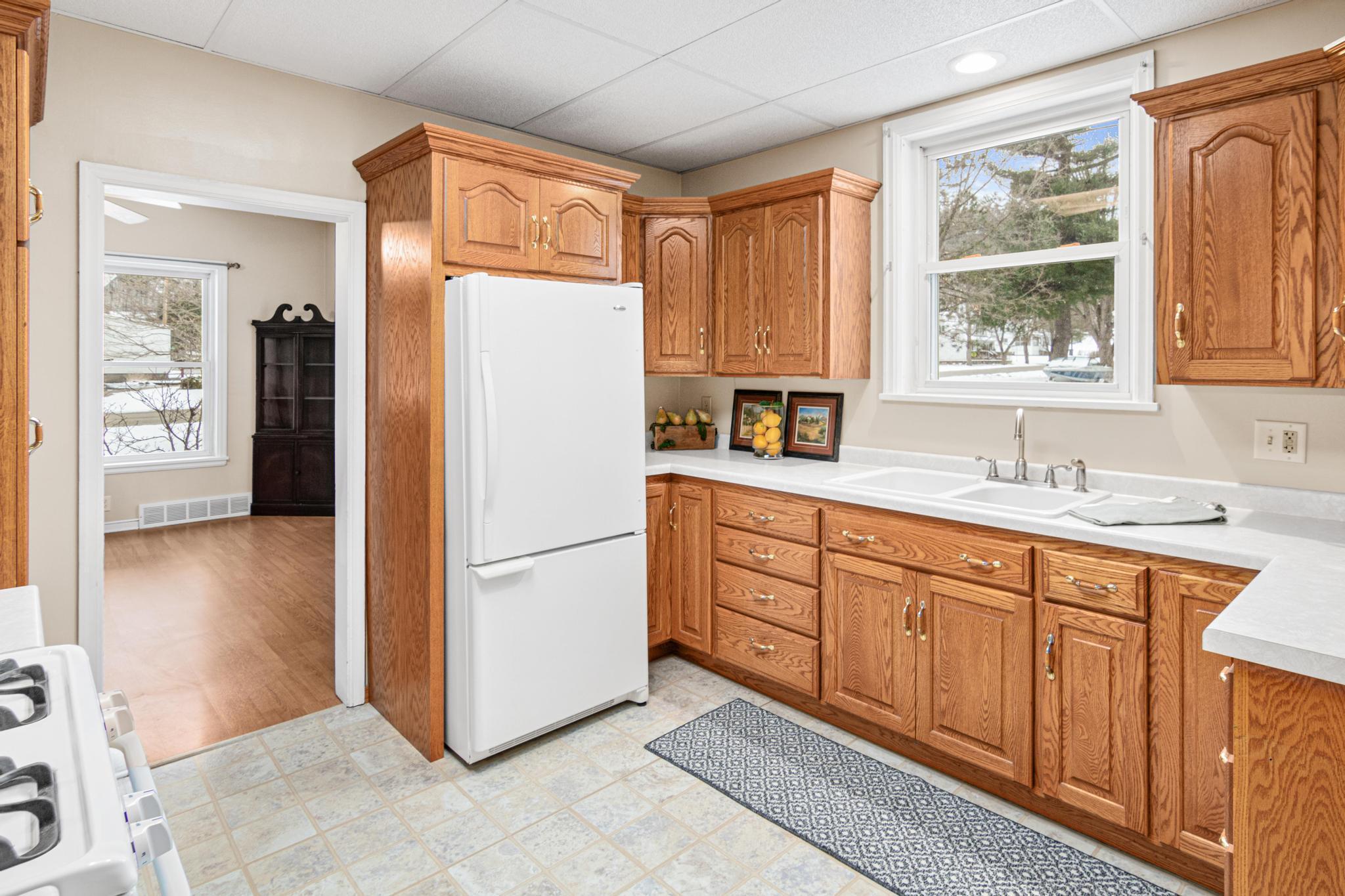 231 S Woodworth Street, Elmwood, Wisconsin image 5