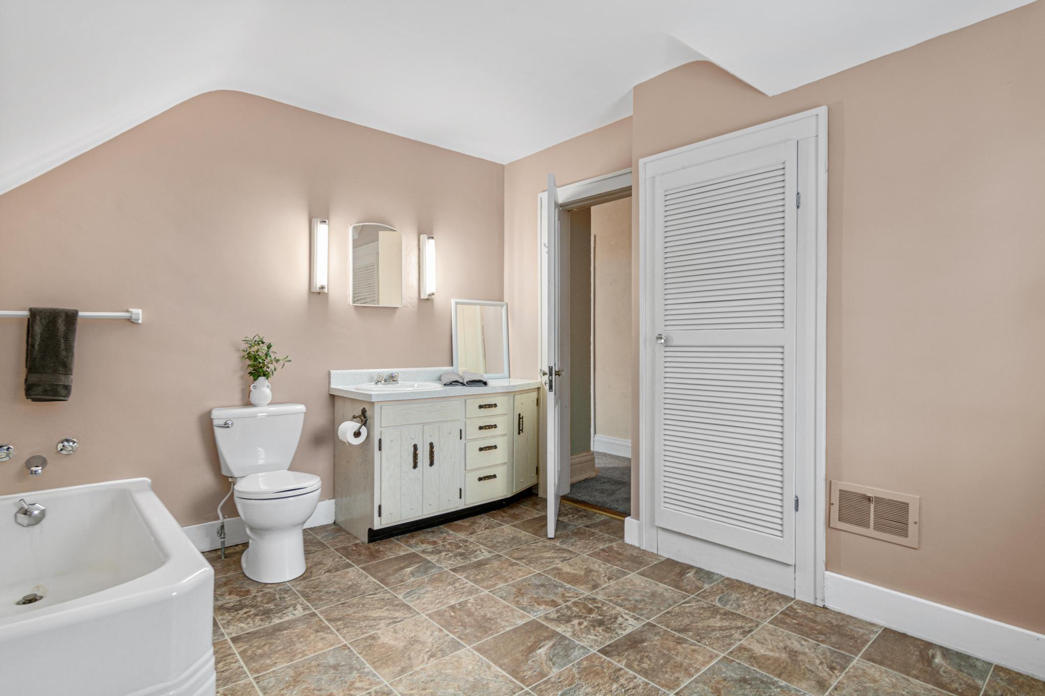 231 S Woodworth Street, Elmwood, Wisconsin image 17