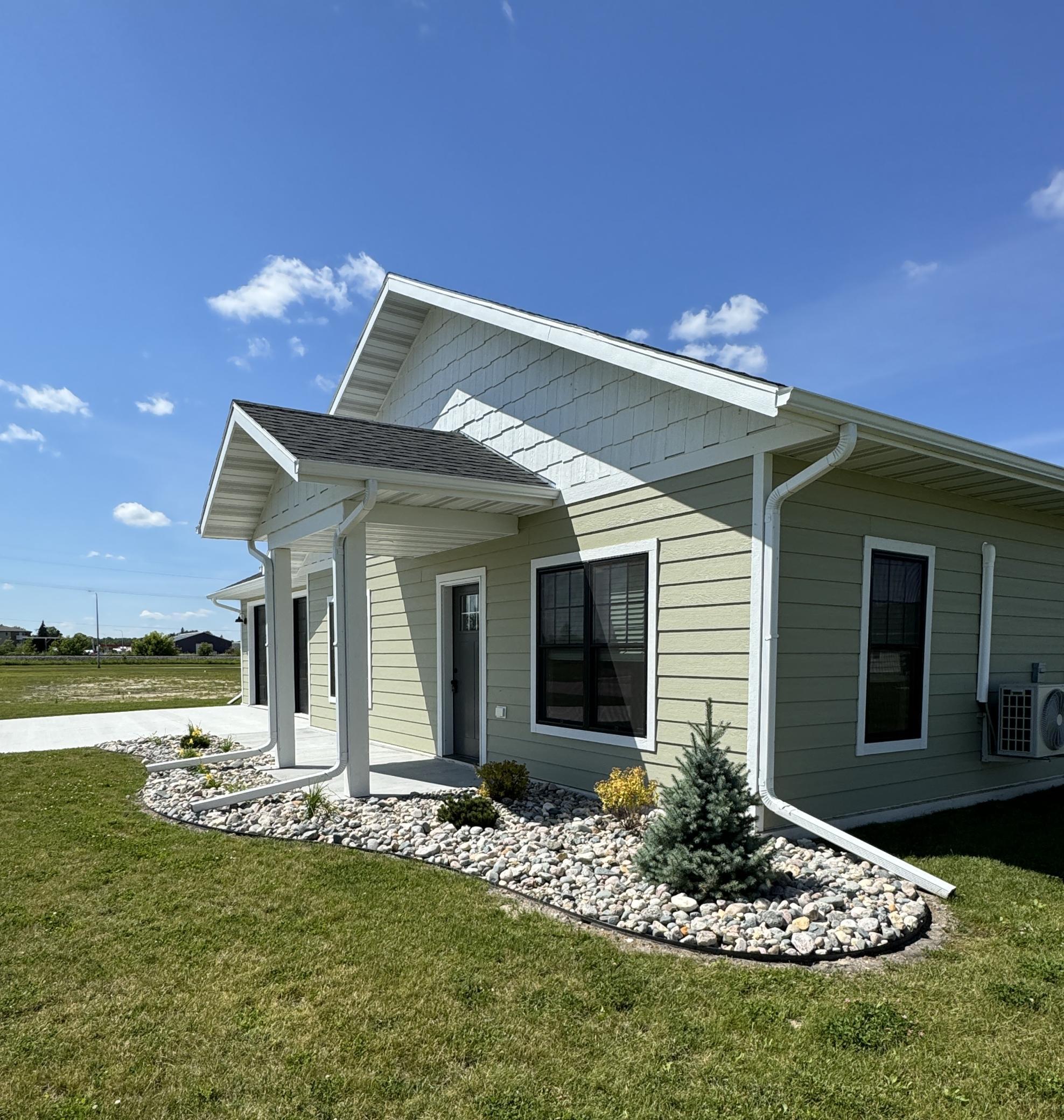 505 Garfield Street, Warroad, Minnesota image 4