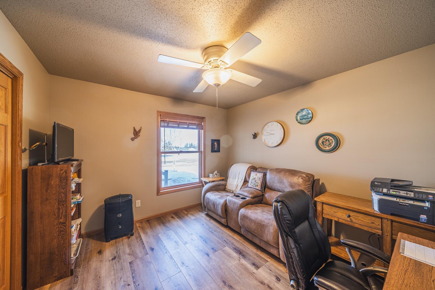 913 Lake Forest Circle, Detroit Lakes, Minnesota image 9