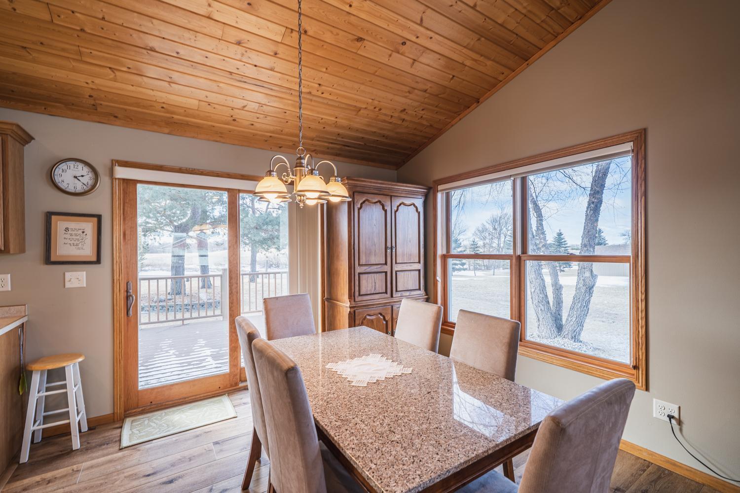 913 Lake Forest Circle, Detroit Lakes, Minnesota image 5