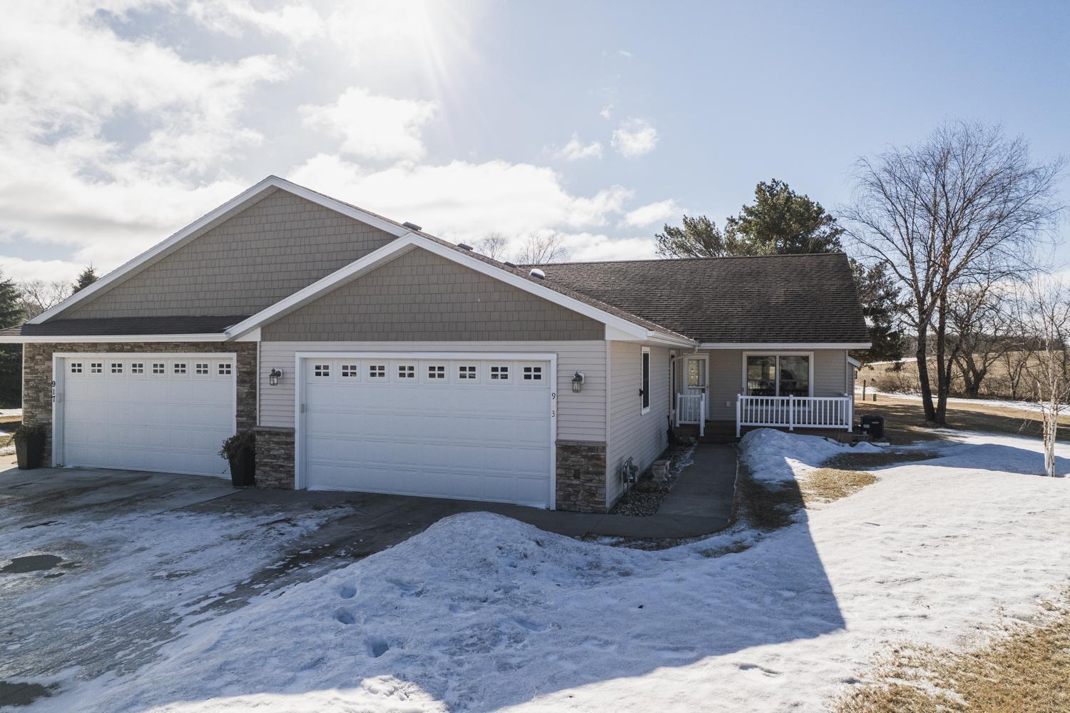 913 Lake Forest Circle, Detroit Lakes, Minnesota image 1