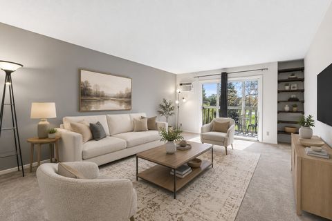 Condo For Sale - 4045 Hodgson Road<br/> Ramsey County, Saint Paul, MN 55126