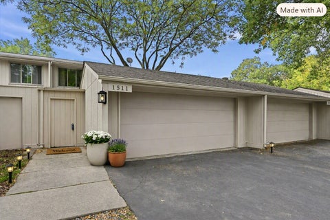Townhouse For Sale - 1511 Black Oaks Place<br/> Hennepin County, Minneapolis, MN 55447