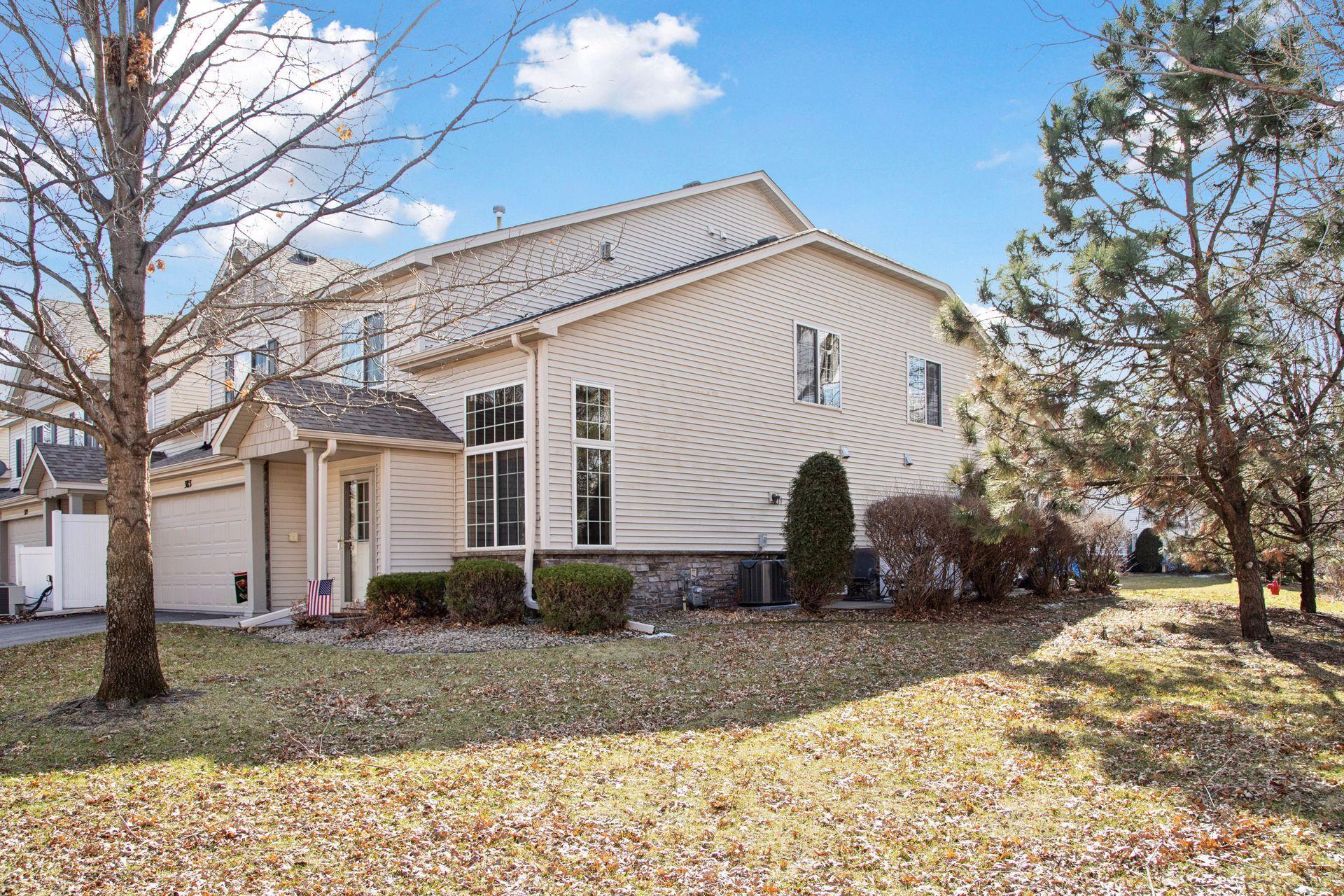 383 Arrowhead Drive, Circle Pines, Minnesota image 4