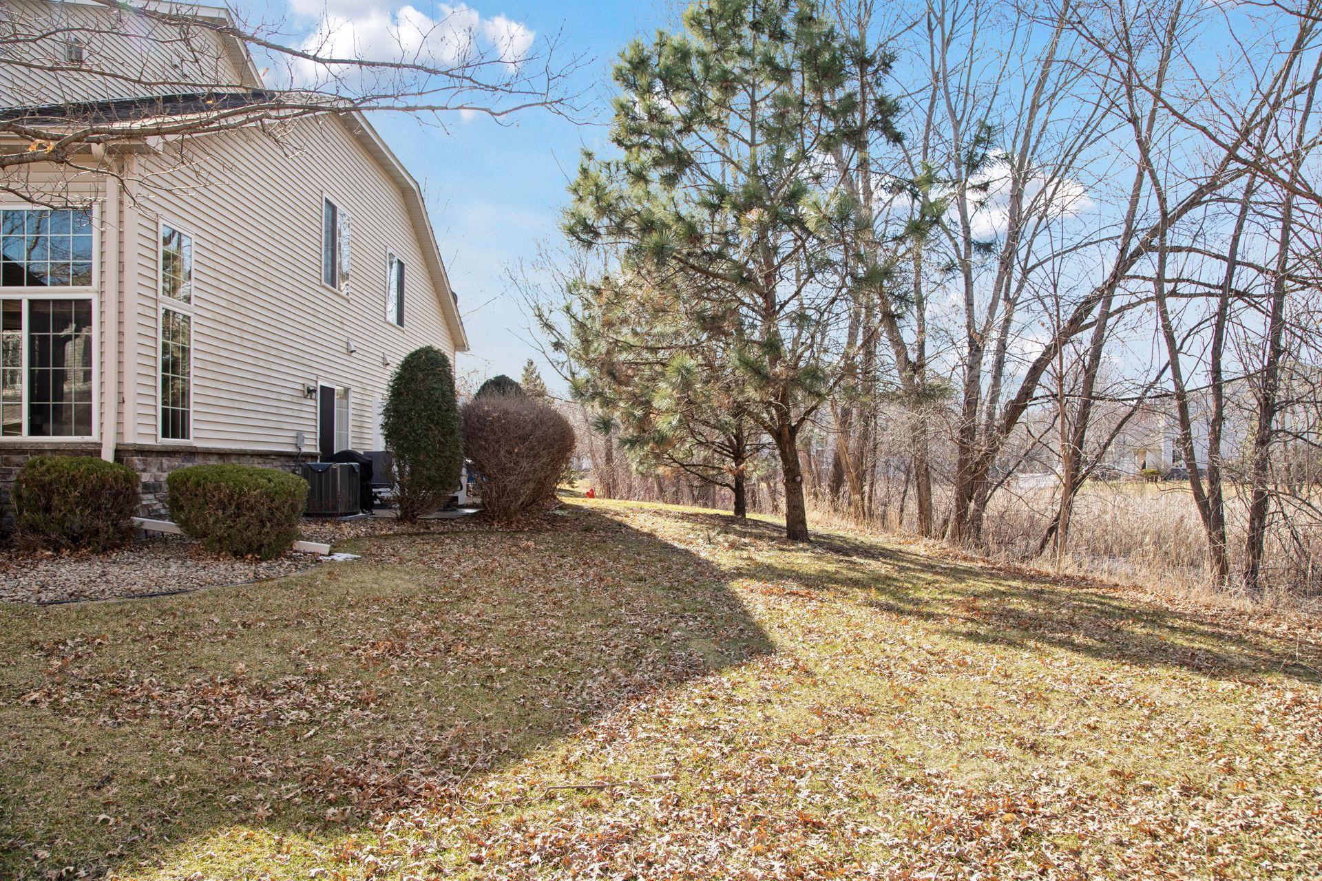 383 Arrowhead Drive, Circle Pines, Minnesota image 5