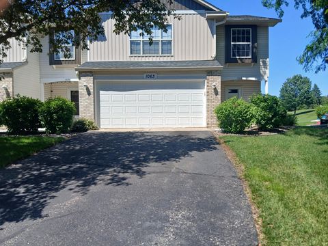 Townhouse For Sale - 1063 Juniper Court<br/> Shakopee, MN 55379
