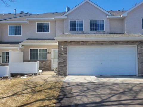 Townhouse For Sale - 17812 Tyler Drive<br/> Sherburne County, Elk River, MN 55330