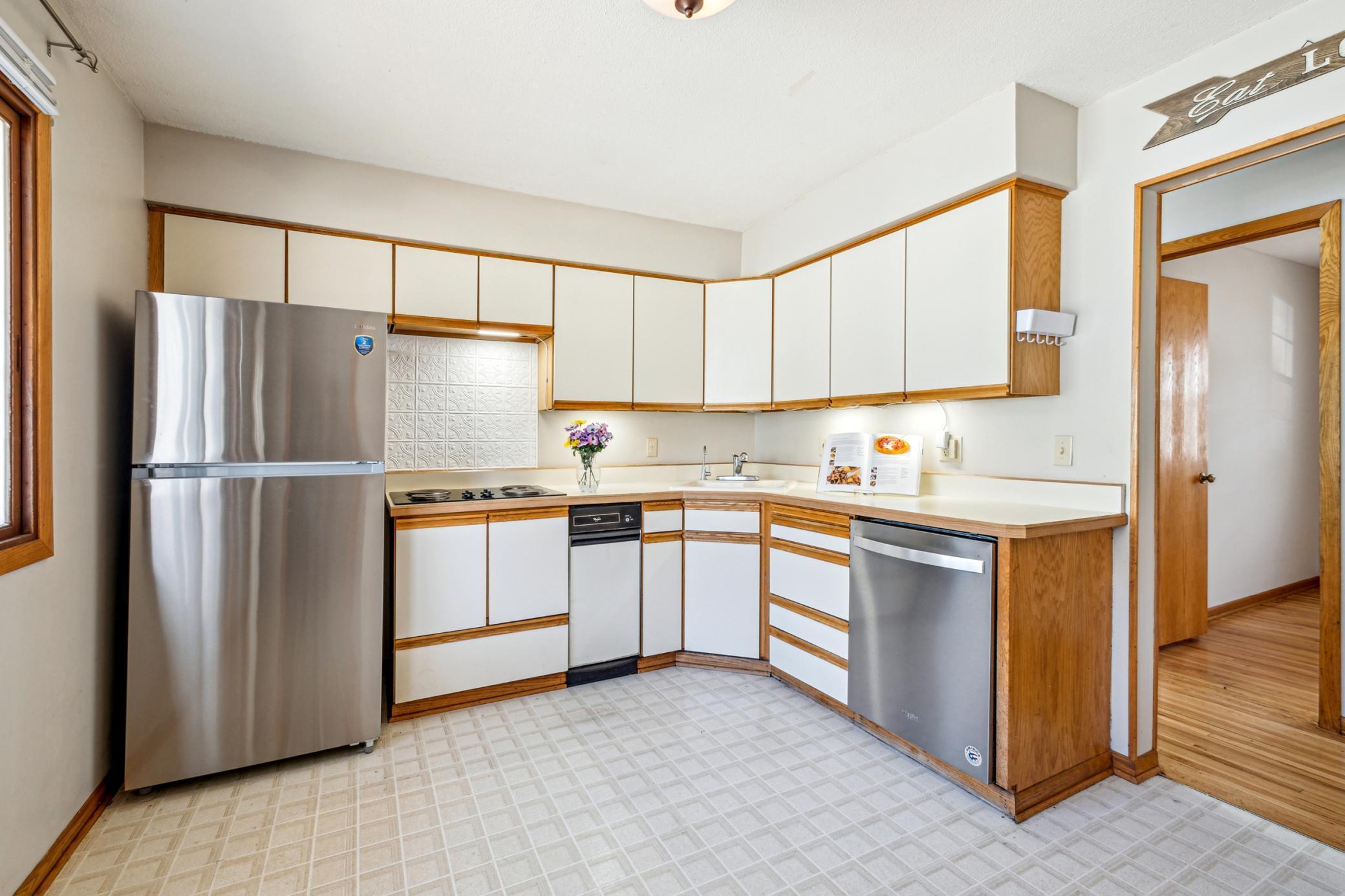 3534 Indiana Avenue, Minneapolis, Minnesota image 8