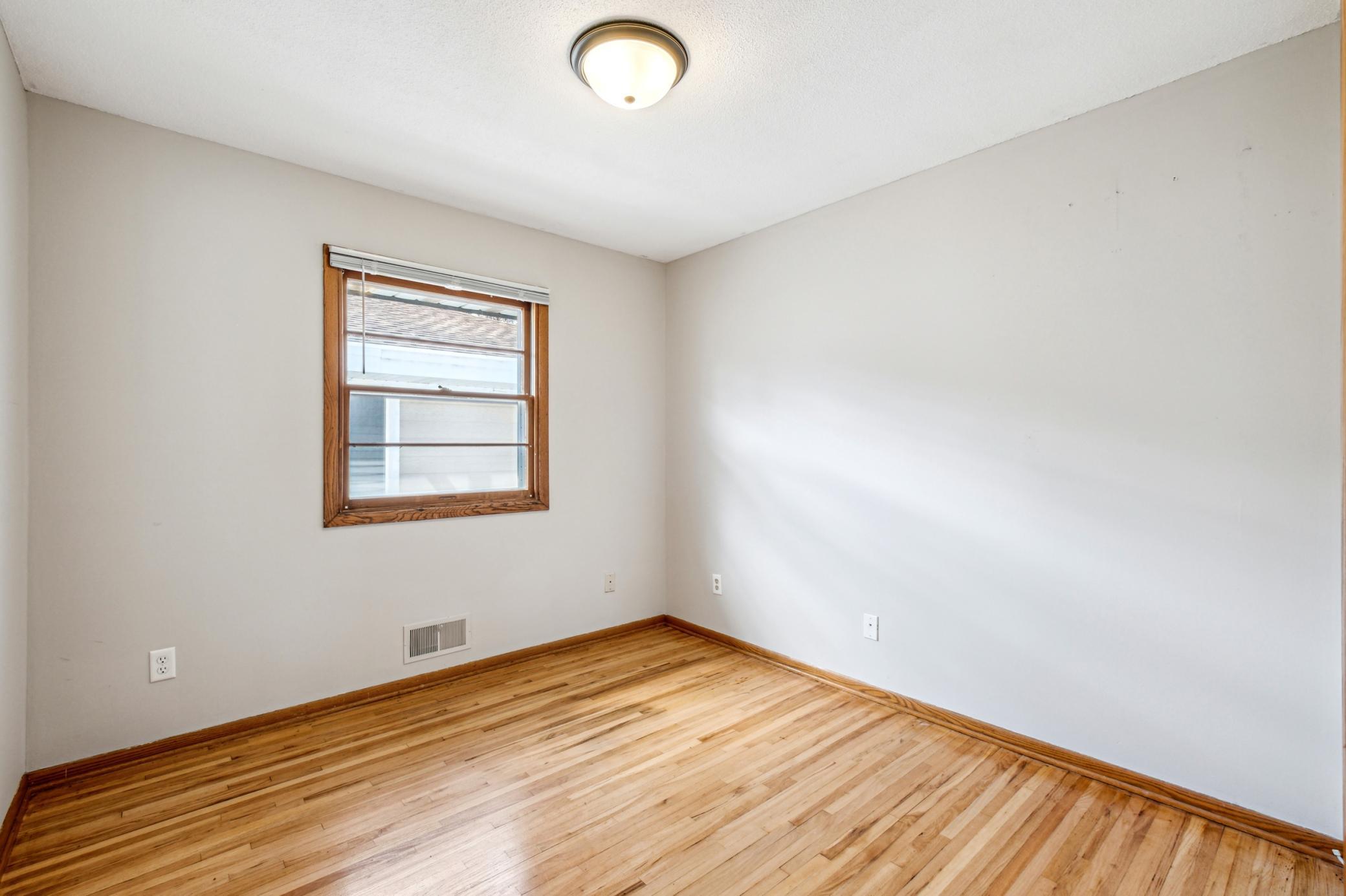 3534 Indiana Avenue, Minneapolis, Minnesota image 11