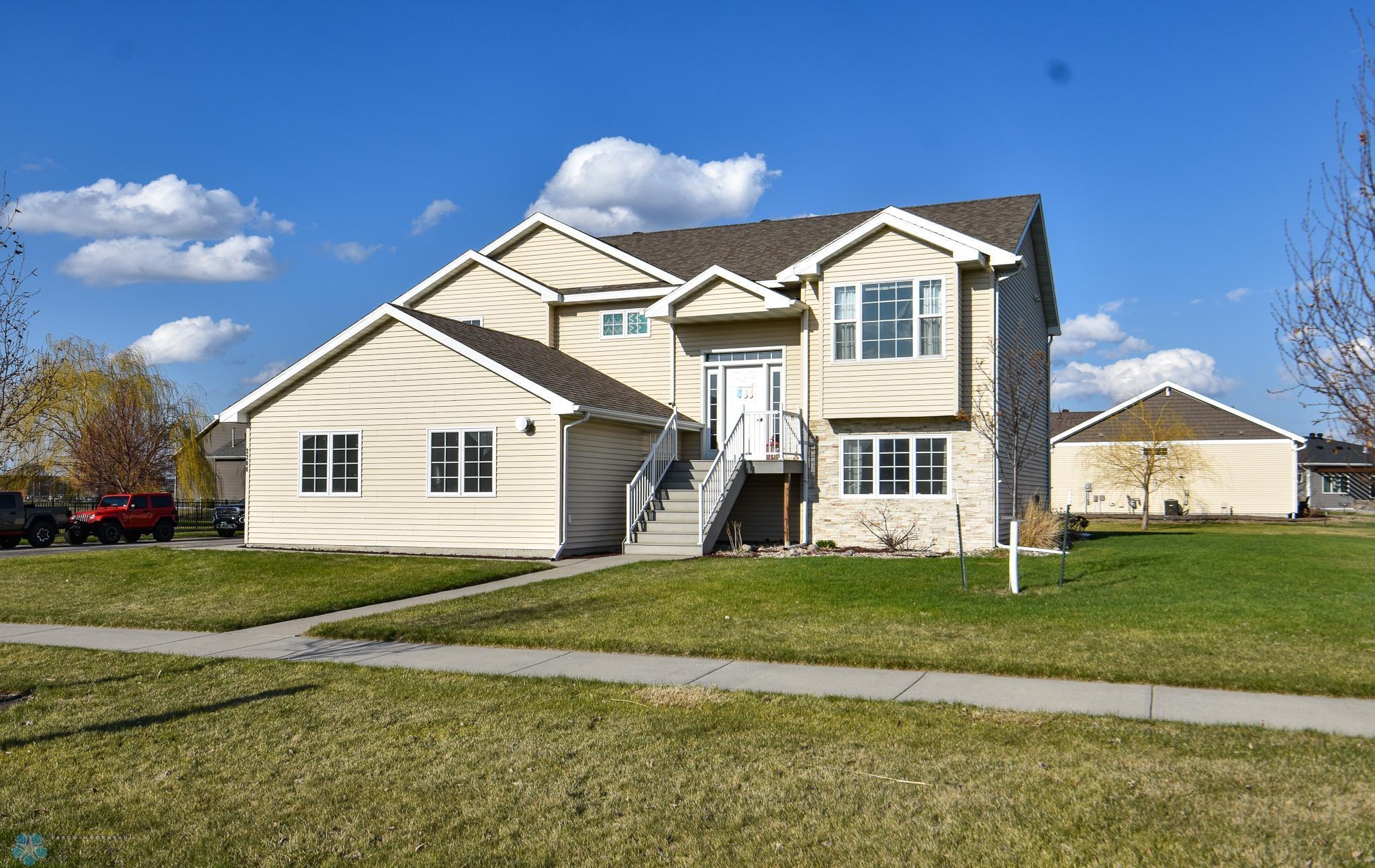 2200 36 Street, Moorhead, Minnesota image 1