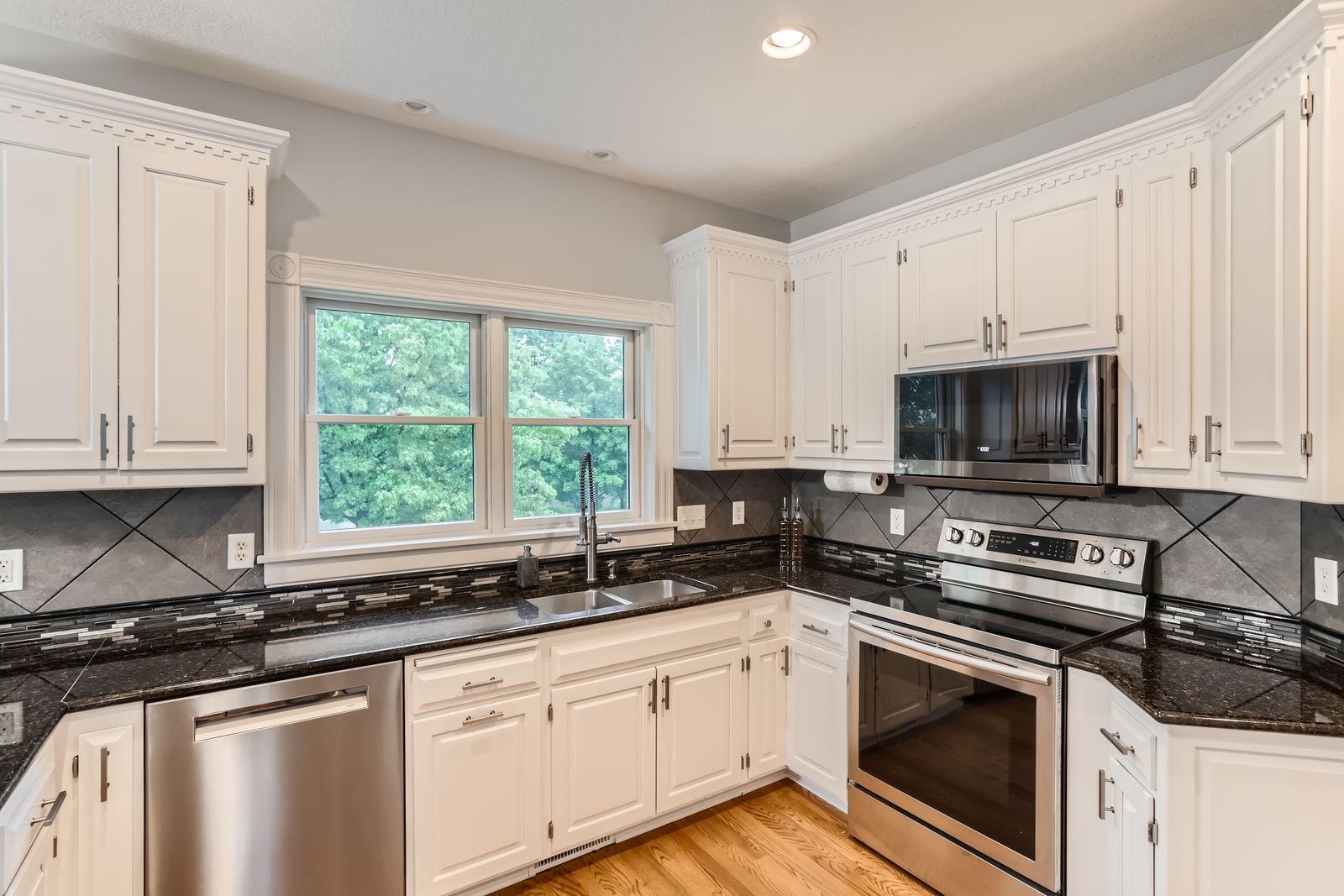 10765 Trail Haven Road, Rogers, Minnesota image 13
