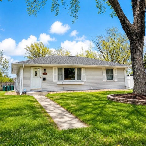 Homes For Sale - 8301 Irving Avenue<br/> Minneapolis, MN 55431