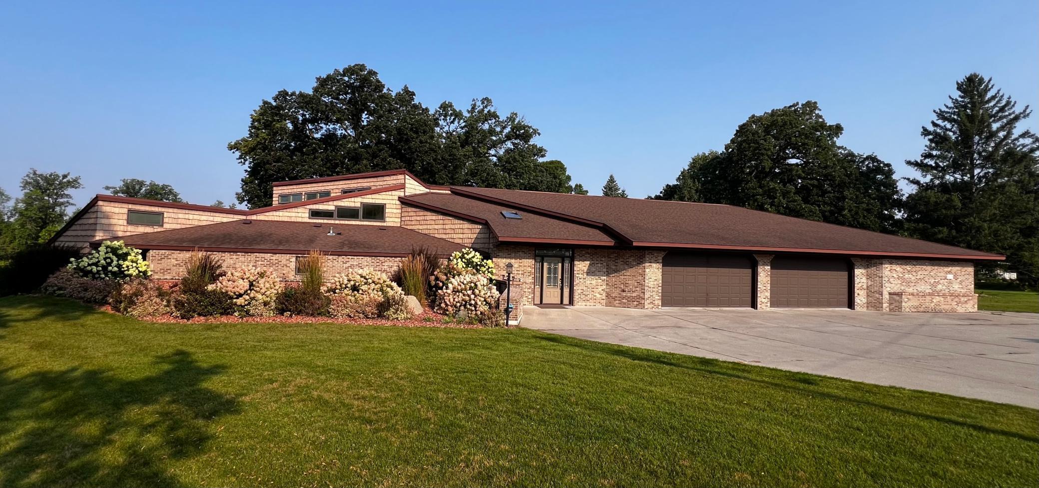 14253 Riverbend Trail, Thief River Falls, Minnesota image 1