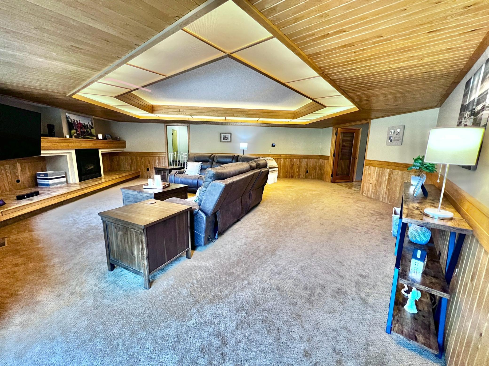 14253 Riverbend Trail, Thief River Falls, Minnesota image 46