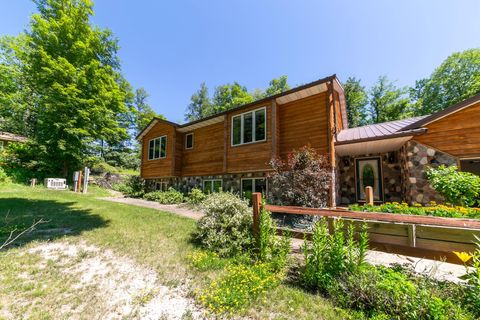 Homes For Sale - 23354 Stark Road<br/> Cohasset, MN 55721