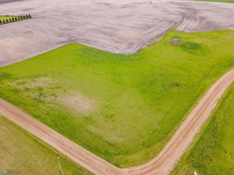 Vacant Land For Sale - LOT 5 BLK 2 Svenningsen 1st Subdivision<br/> Valley City, ND 58072