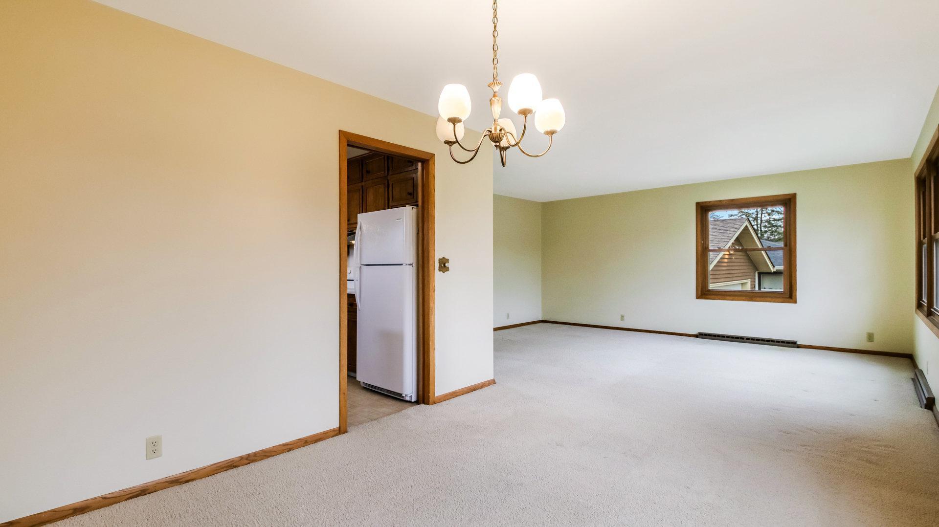 722 E Fillmore Avenue, Eau Claire, Wisconsin image 7