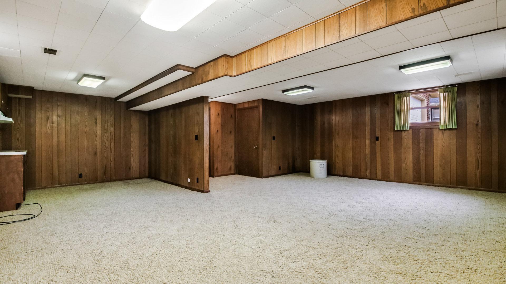 722 E Fillmore Avenue, Eau Claire, Wisconsin image 17