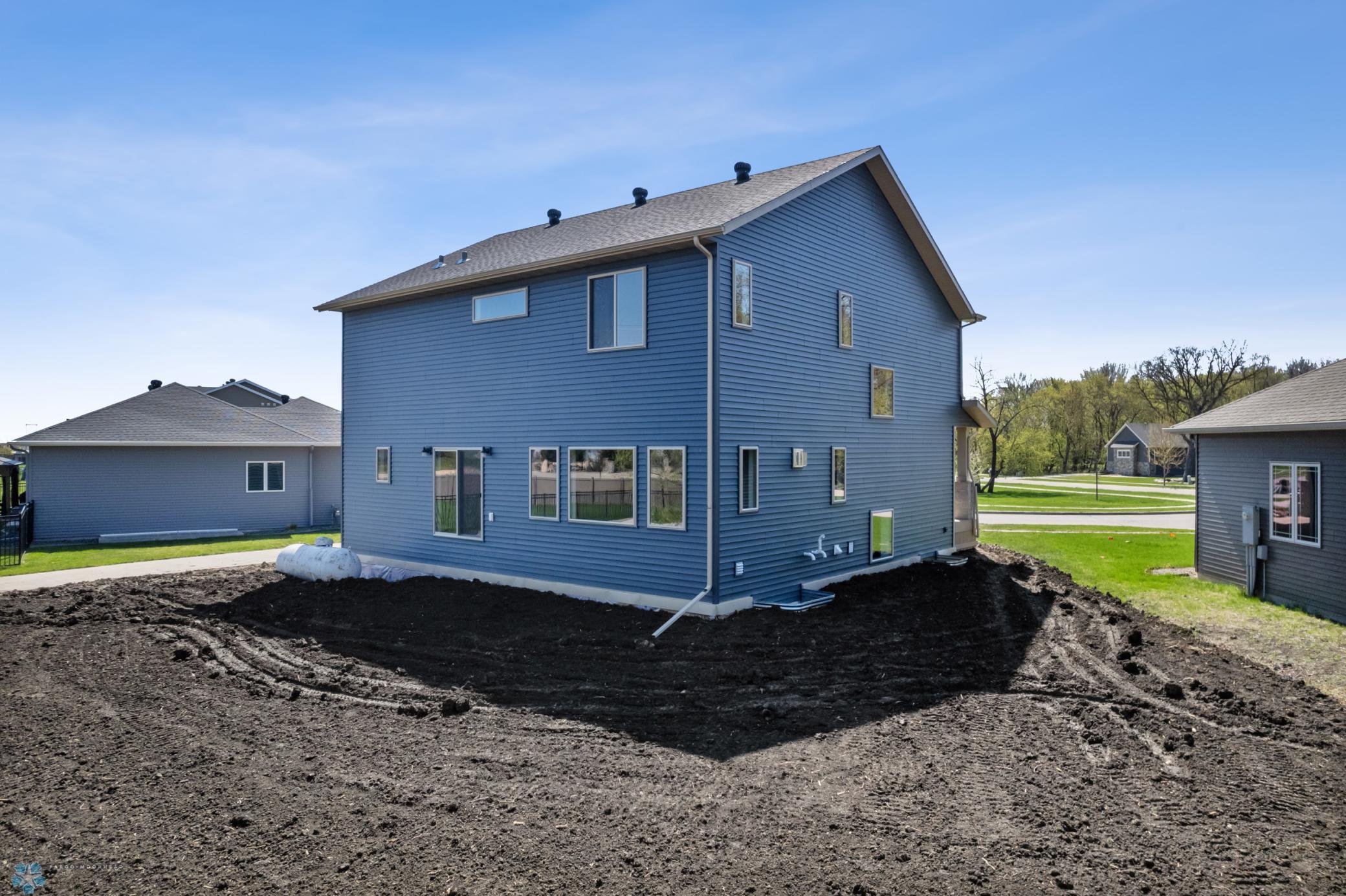 106 33rd Avenue, West Fargo, North Dakota image 4