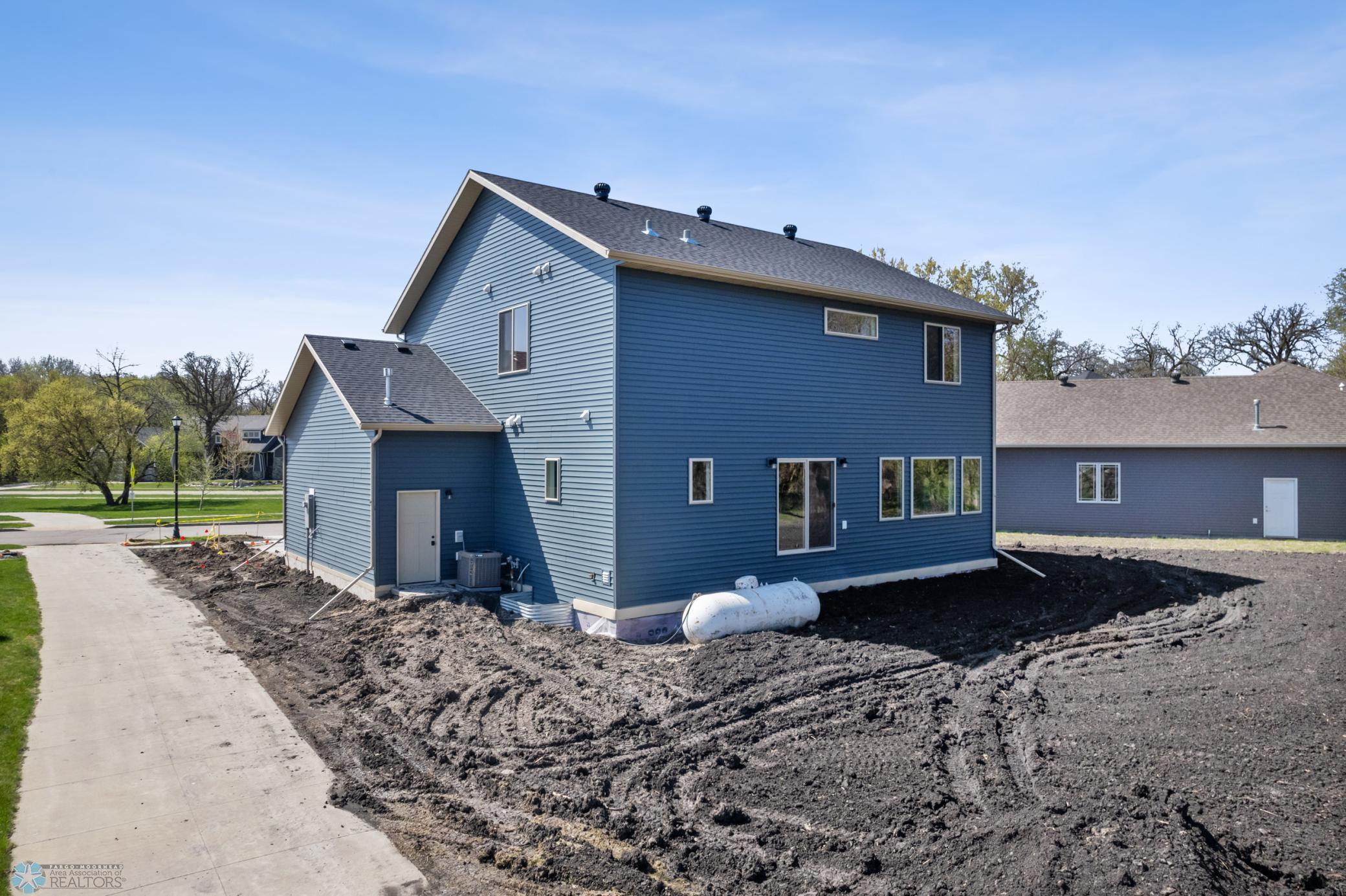 106 33rd Avenue, West Fargo, North Dakota image 5