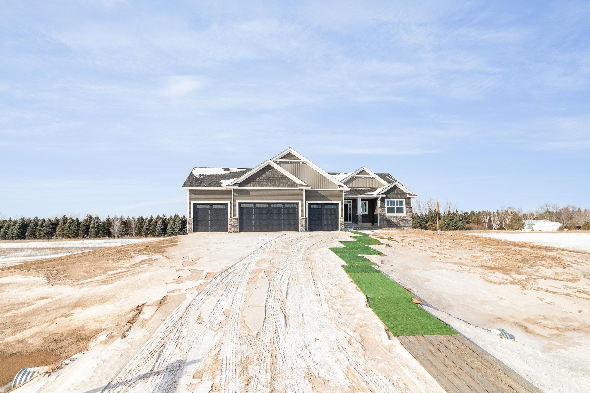 20689 Tamarack Street, Cedar, Minnesota image 3