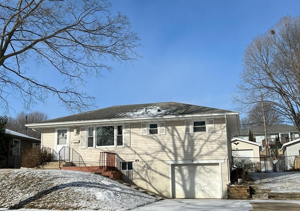 1411 Cascade Street, Rochester, Minnesota image 1