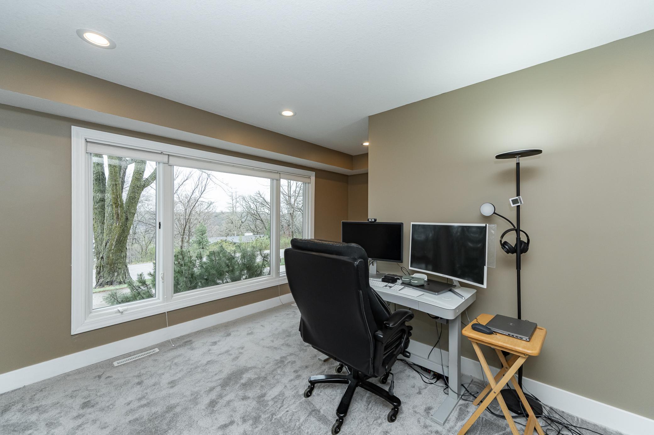 1509 Woodland Drive, Rochester, Minnesota image 22